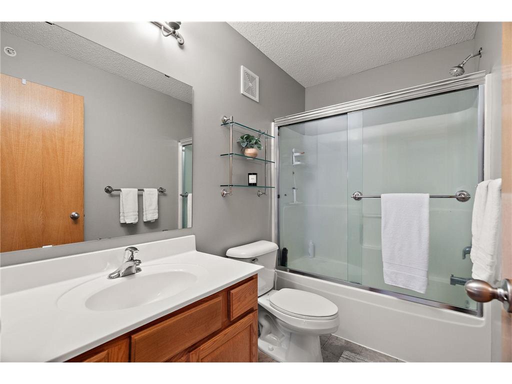 15569 Lilac Drive Eden Prairie MN 55347 7060682 image35
