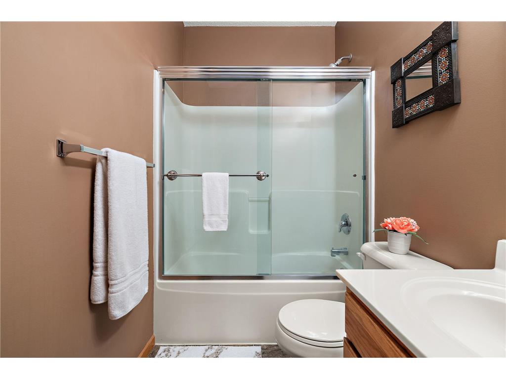 15569 Lilac Drive Eden Prairie MN 55347 7060682 image42