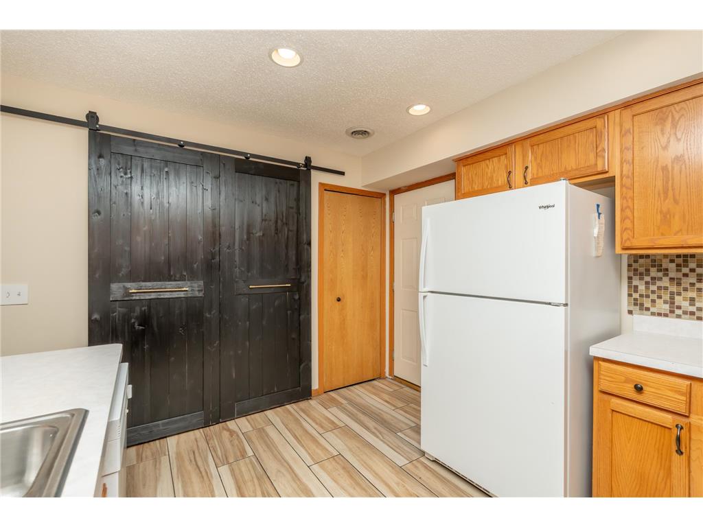 15570 Finch Avenue Apple Valley MN 55124 7068430 image21
