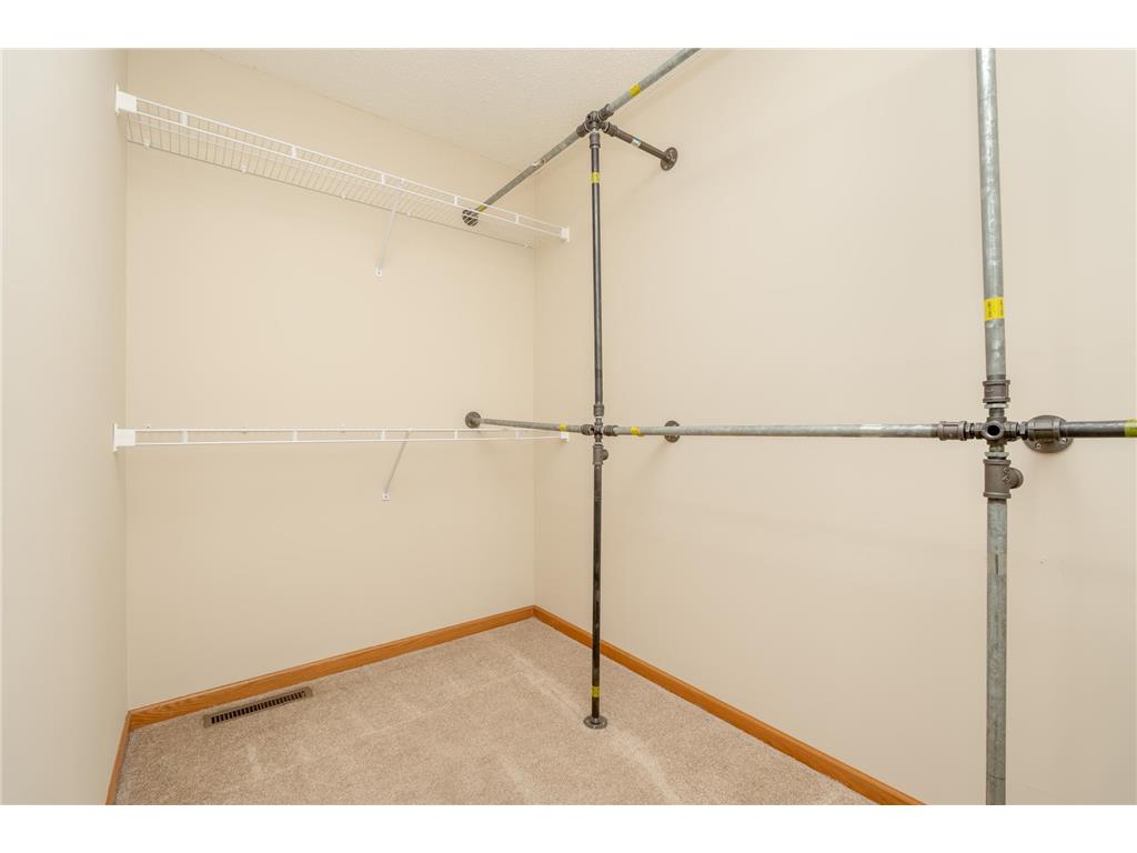 15570 Finch Avenue Apple Valley MN 55124 7068430 image27