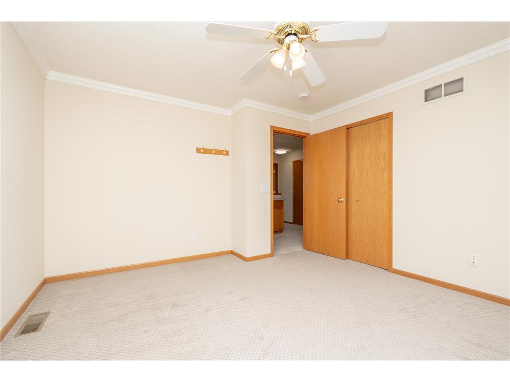 15570 Finch Avenue Apple Valley MN 55124 7068430 image32