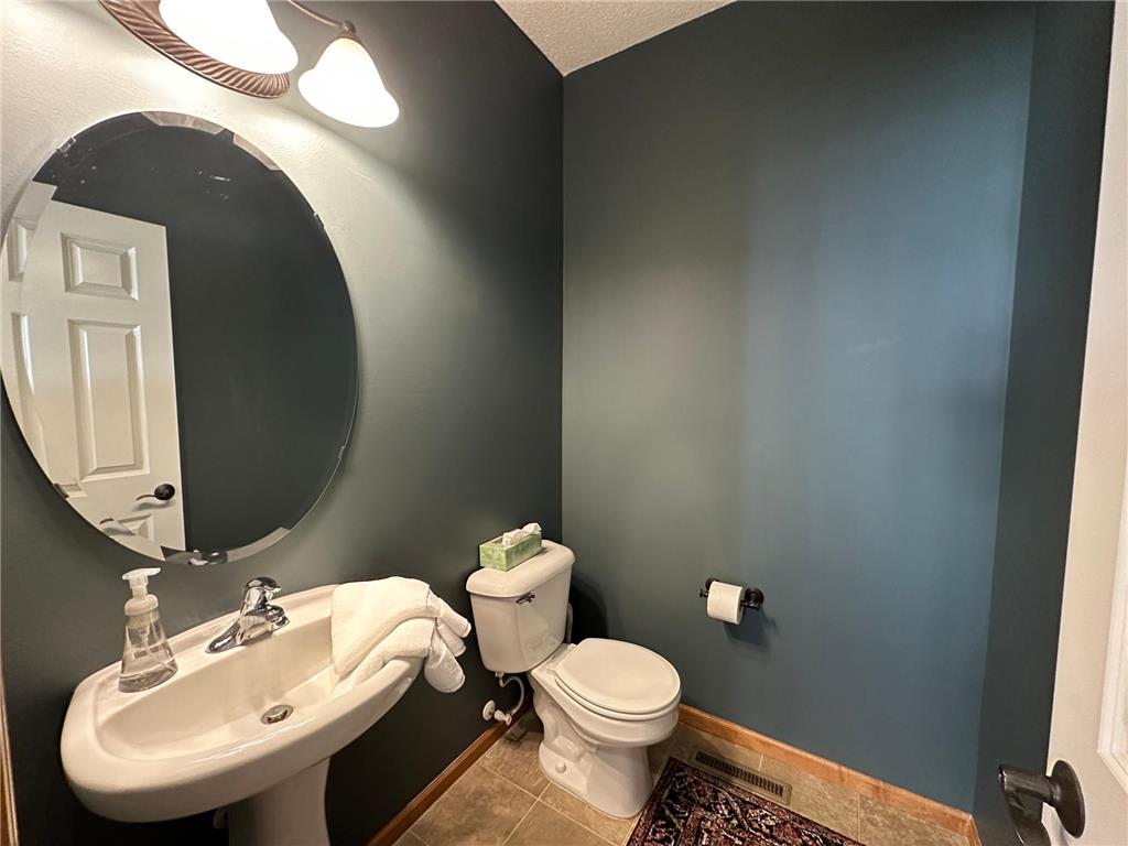 15575 Early Bird Circle Apple Valley MN 55124 - Cobblestone 6814467 image16