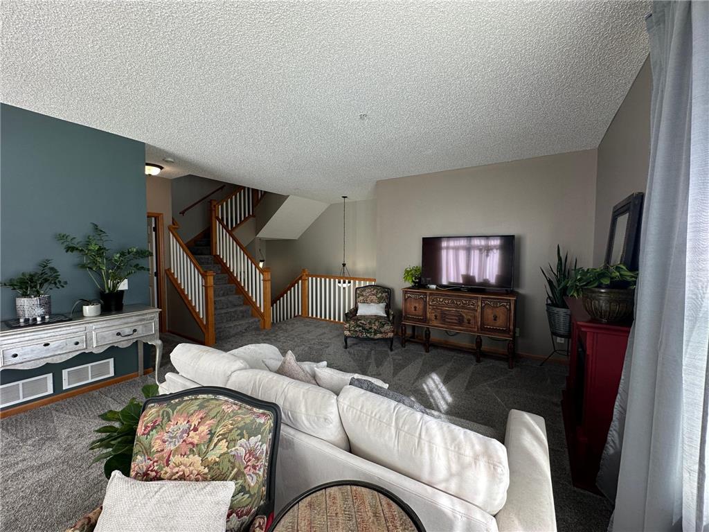 15575 Early Bird Circle Apple Valley MN 55124 - Cobblestone 6814467 image9