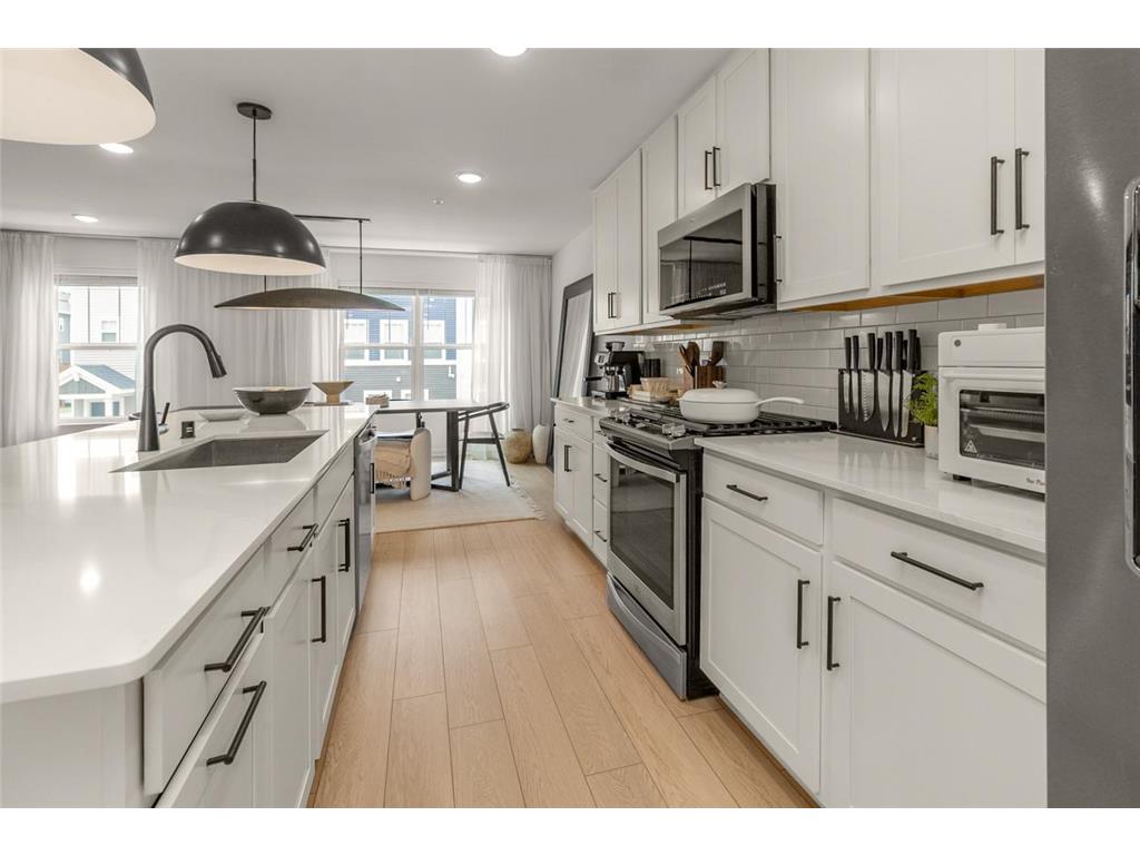 15577 Everglade Avenue Apple Valley MN 55124 7091748 image15