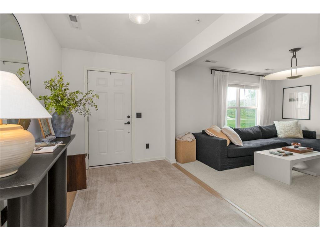 15577 Everglade Avenue Apple Valley MN 55124 7091748 image2