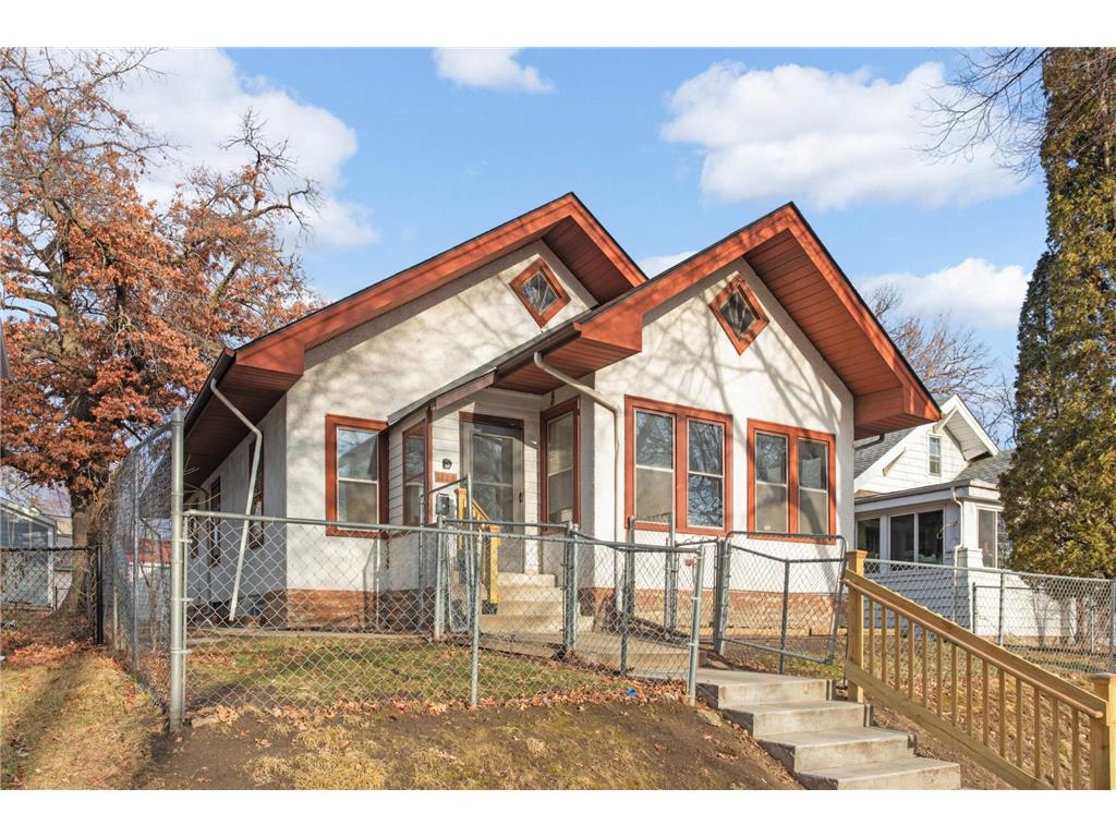 1558 Hillside Avenue N Minneapolis MN 55411 6485705 image1