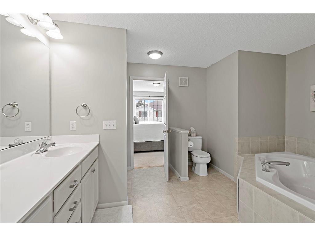 15585 Cherry Path Rosemount MN 55068 7037452 image27
