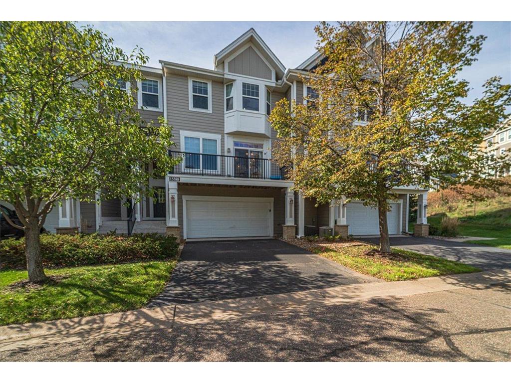 15588 Eagles Nest Way #302 Apple Valley MN 55124 6612152 image1
