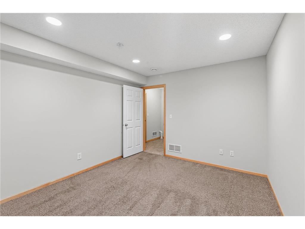 15589 Dwellers Way #1003 Apple Valley MN 55124 - Cobblestone 7104639 image24