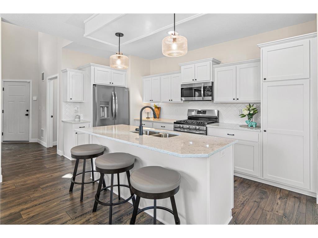 1559 76th Street W Inver Grove Heights MN 55077 6778310 image1