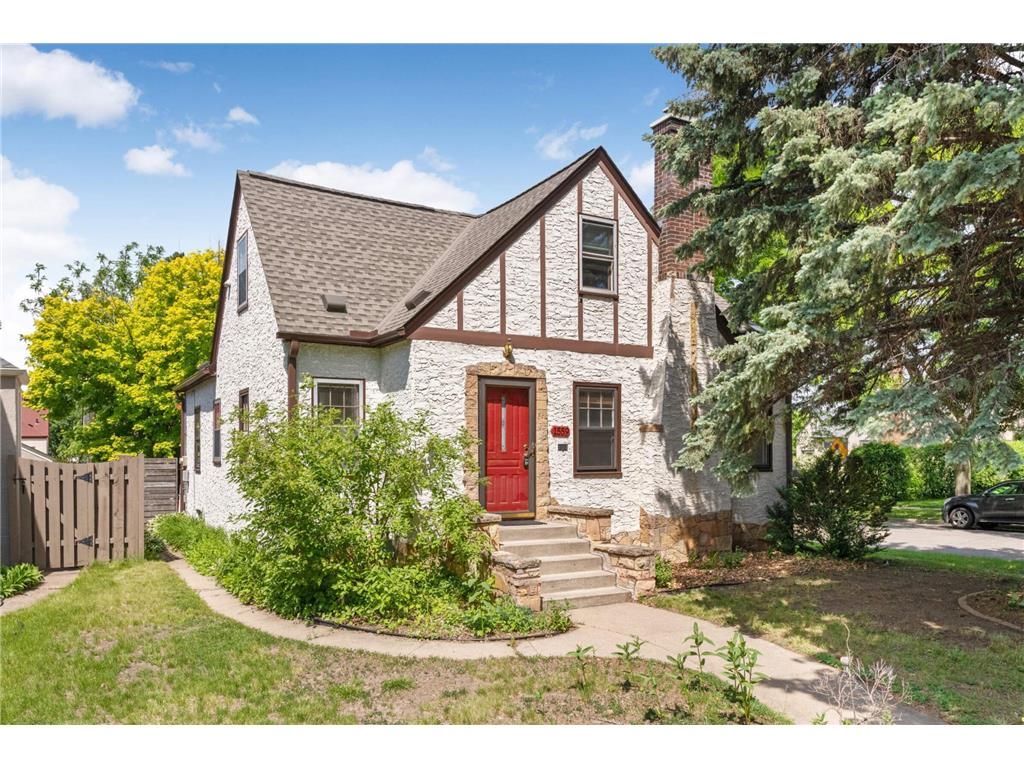 1559 Arona Street, Saint Paul, MN, 55108 MLS 6380101 Edina Realty