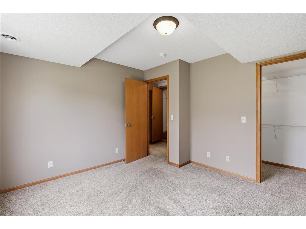 1559 Dublin Court Shakopee MN 55379 7098369 image16