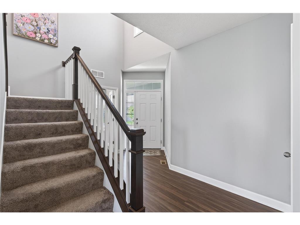 1559 Edgebrook Lane Carver MN 55315 7075356 image23