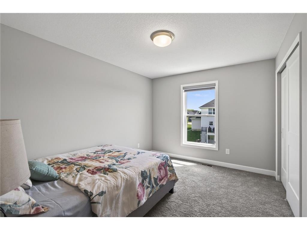 1559 Edgebrook Lane Carver MN 55315 7075356 image34