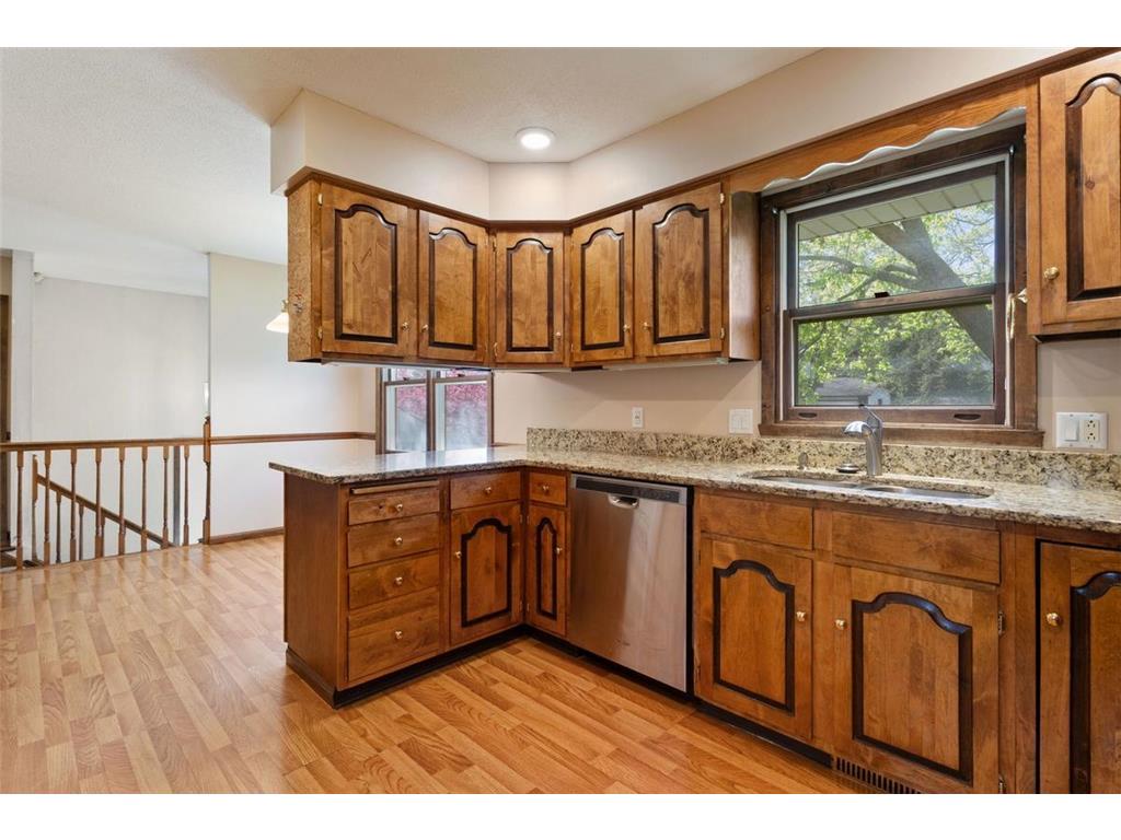 1559 Mccarthy Road Eagan MN 55121 7063469 image5