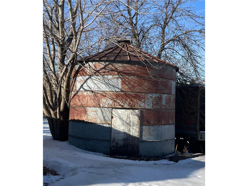 15592 720th Avenue Nunda Twp MN 56007 7002558 image23