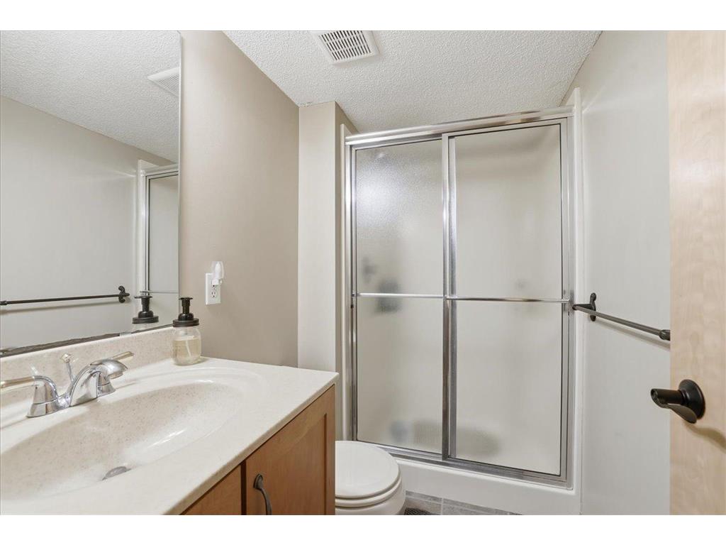 15595 Cherry Path Rosemount MN 55068 7084398 image39