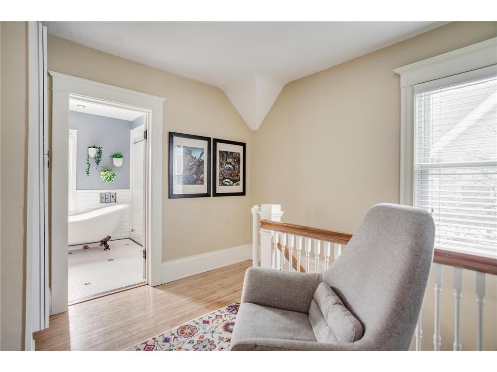 156 Arthur Avenue SE Minneapolis MN 55414 7025668 image32