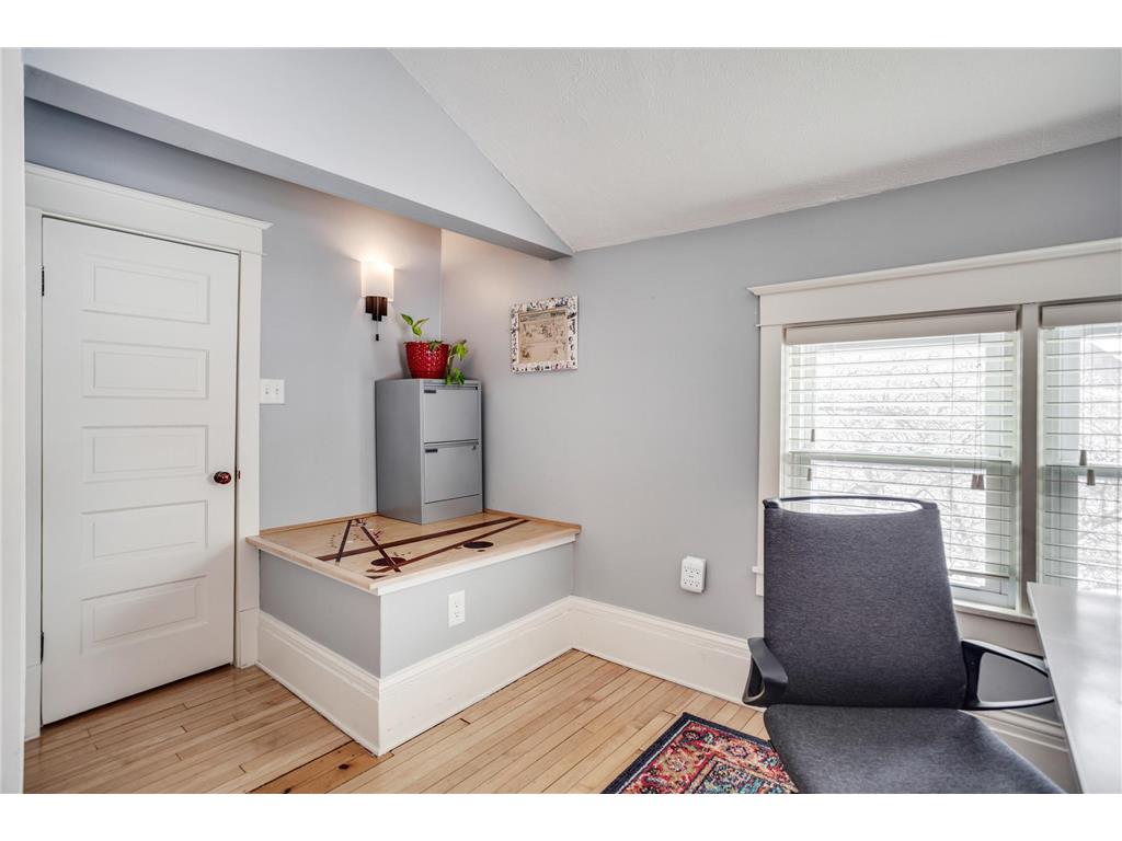 156 Arthur Avenue SE Minneapolis MN 55414 7025668 image38