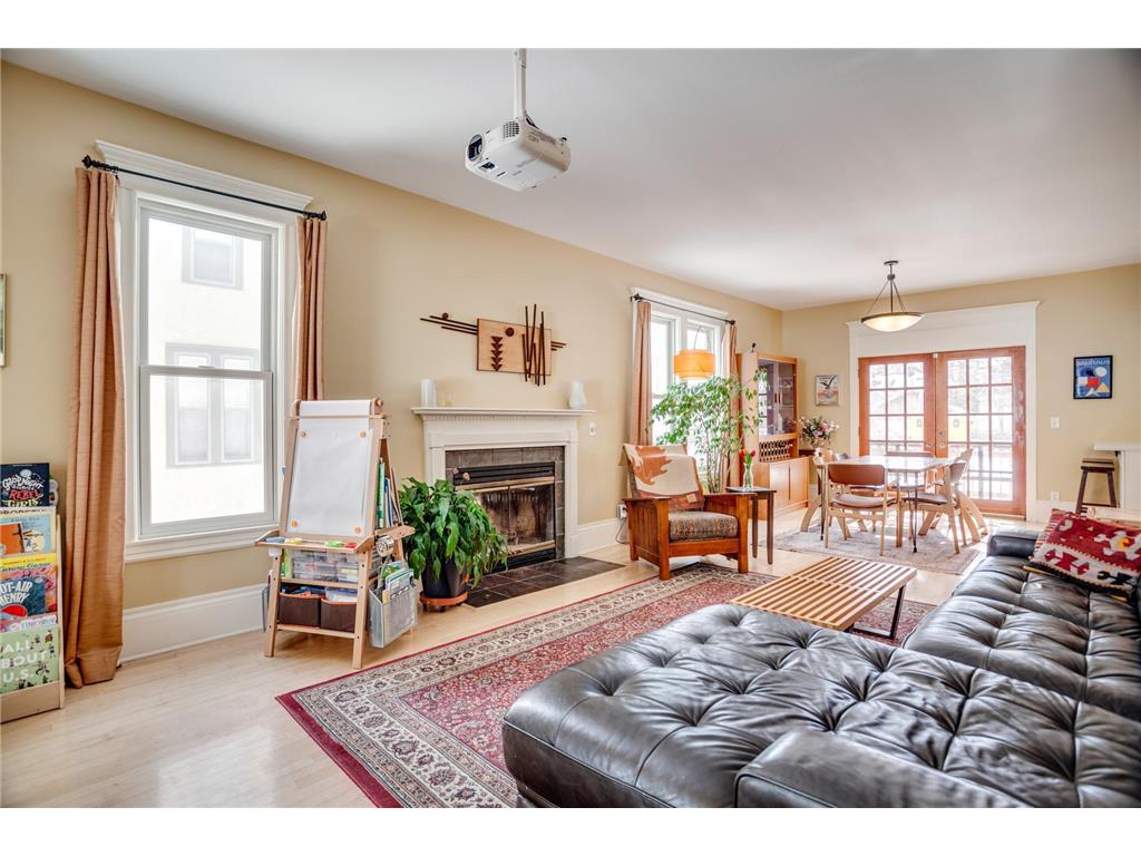 156 Arthur Avenue SE Minneapolis MN 55414 7025668 image4