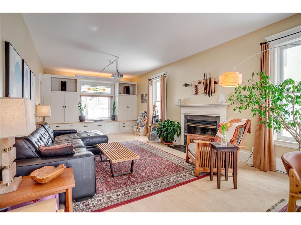 156 Arthur Avenue SE Minneapolis MN 55414 7025668 image5