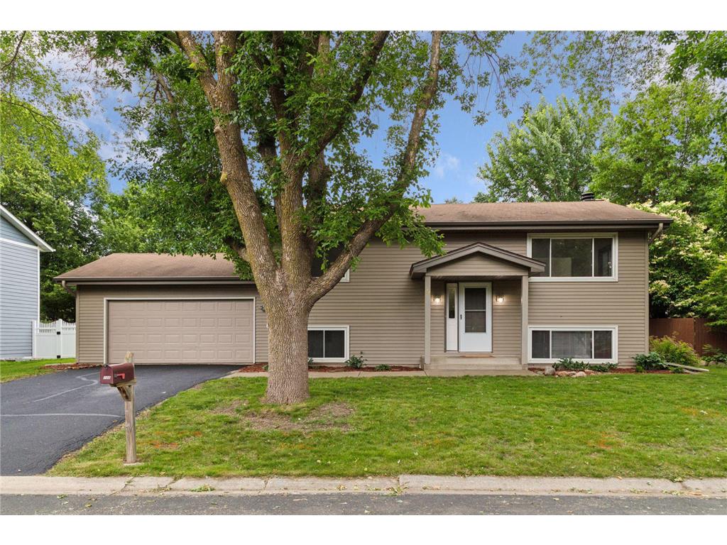 156 Carver Square Waconia MN 55387 6703803 image1