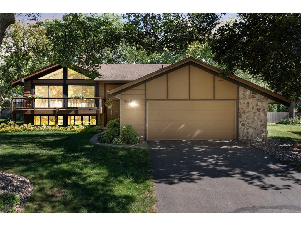 156 Chaparral Drive, Apple Valley, MN 55124 MLS 6394517 Edina Realty