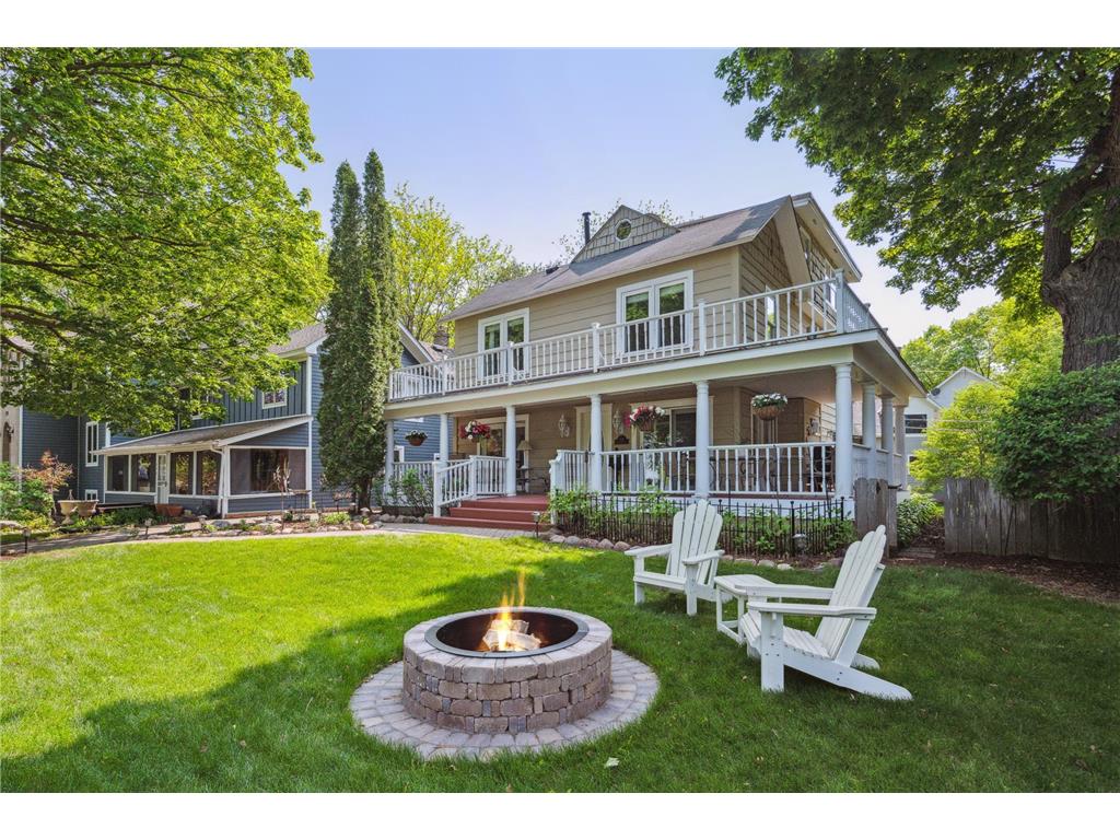 156 Lake Street Excelsior MN 55331 - Lake Minnetonka 6501872 image1