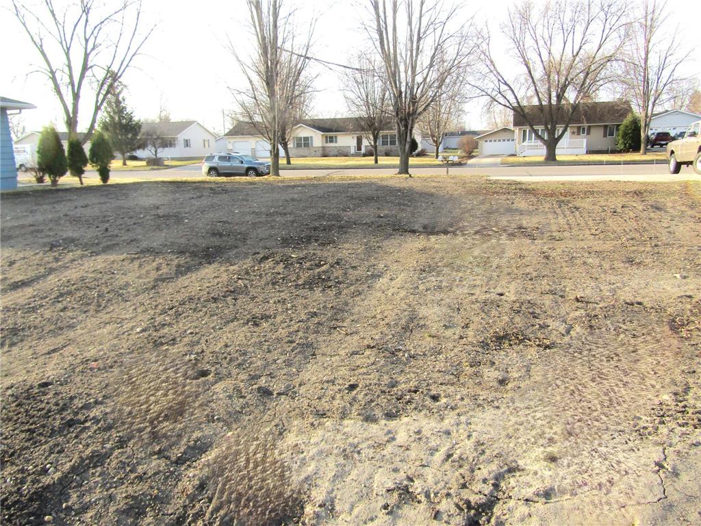 1560 9th Avenue Granite Falls MN 56241 7047098 image3