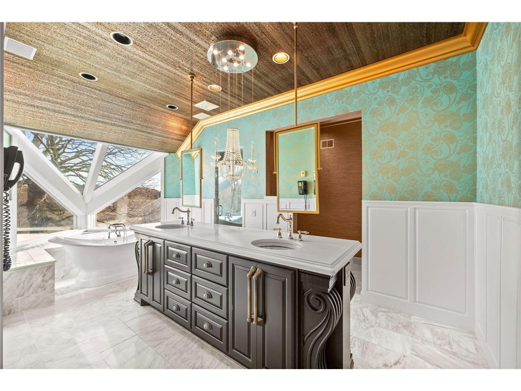 1560 Bluff Creek Drive Chanhassen MN 55318 6821231 image28