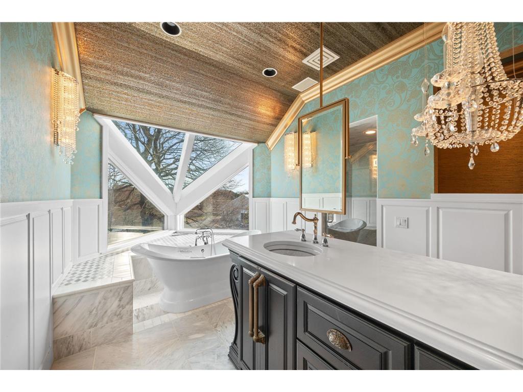 1560 Bluff Creek Drive Chanhassen MN 55318 6821231 image29