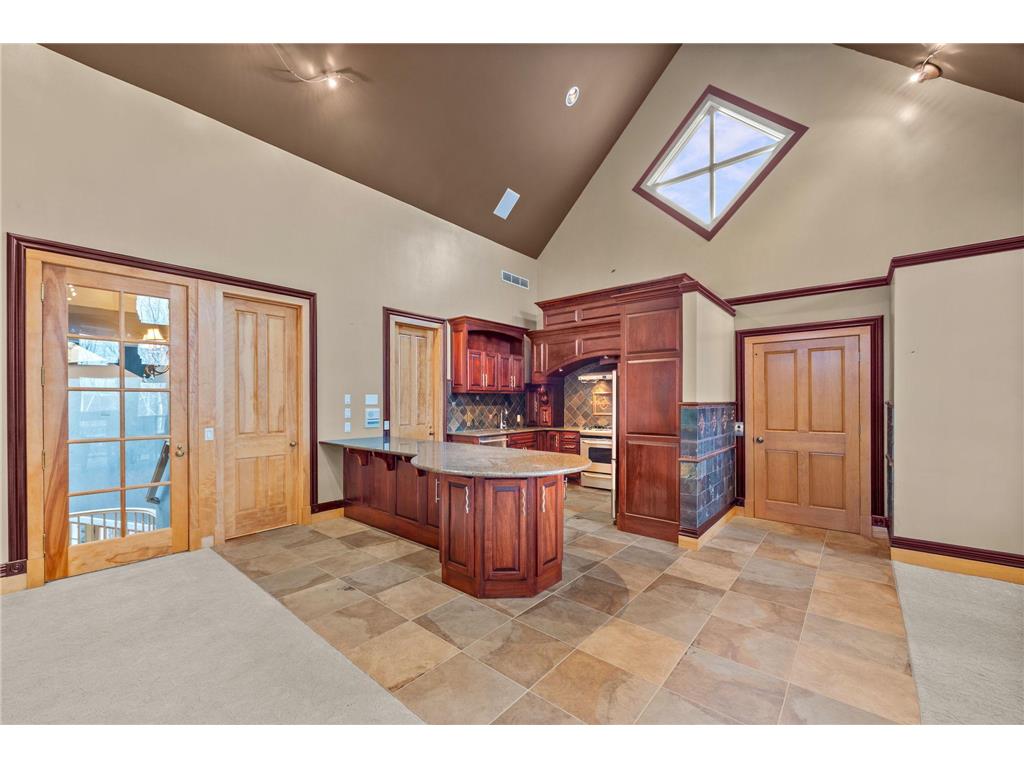 1560 Bluff Creek Drive Chanhassen MN 55318 6821231 image39