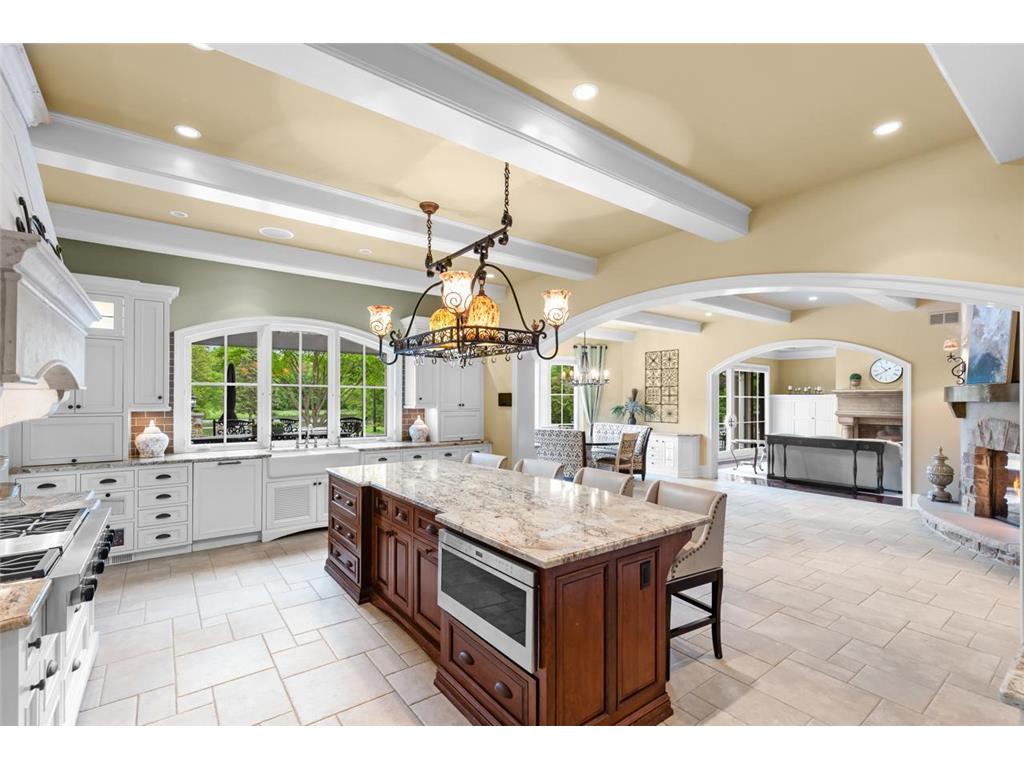 1560 Hunter Drive Medina MN 55391 7007959 image10