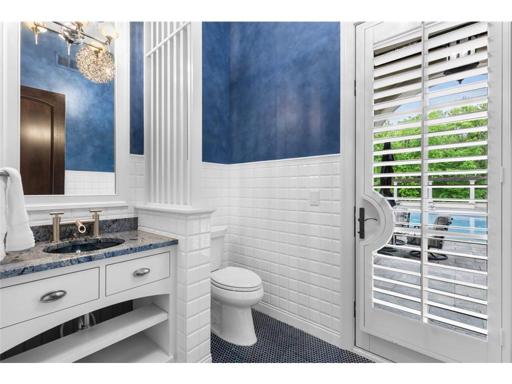 1560 Hunter Drive Medina MN 55391 7007959 image17