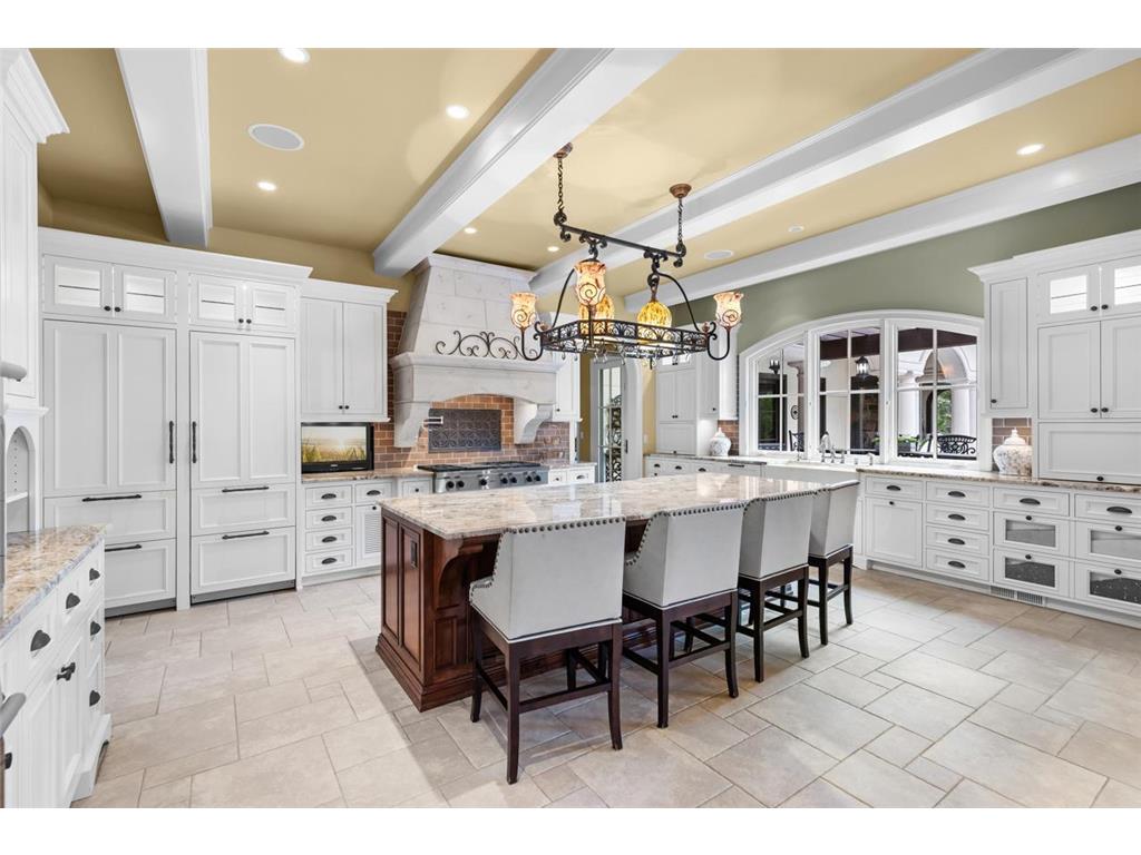 1560 Hunter Drive Medina MN 55391 7007959 image8