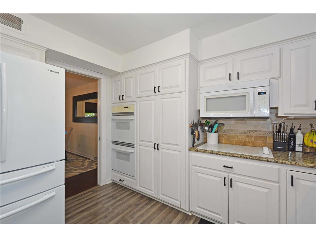 1560 Rhode Island Avenue N Golden Valley MN 55427 6803854 image12