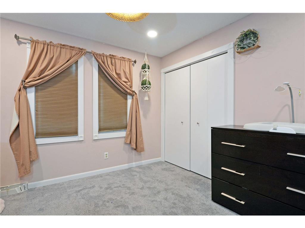 1560 Rhode Island Avenue N Golden Valley MN 55427 6803854 image22