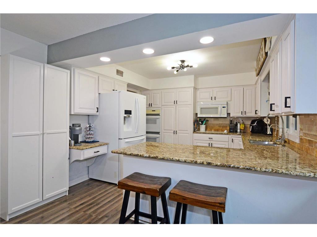 1560 Rhode Island Avenue N Golden Valley MN 55427 6803854 image9