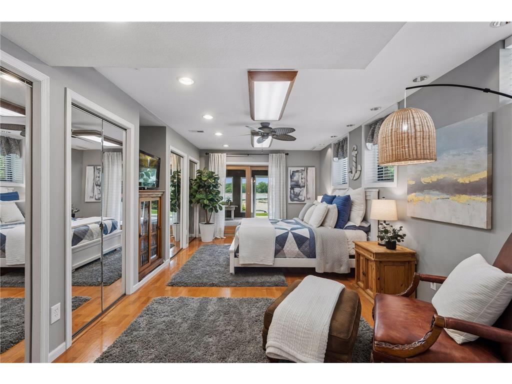 15600 Logarto Lane Burnsville MN 55306 - Crystal 7037012 image114