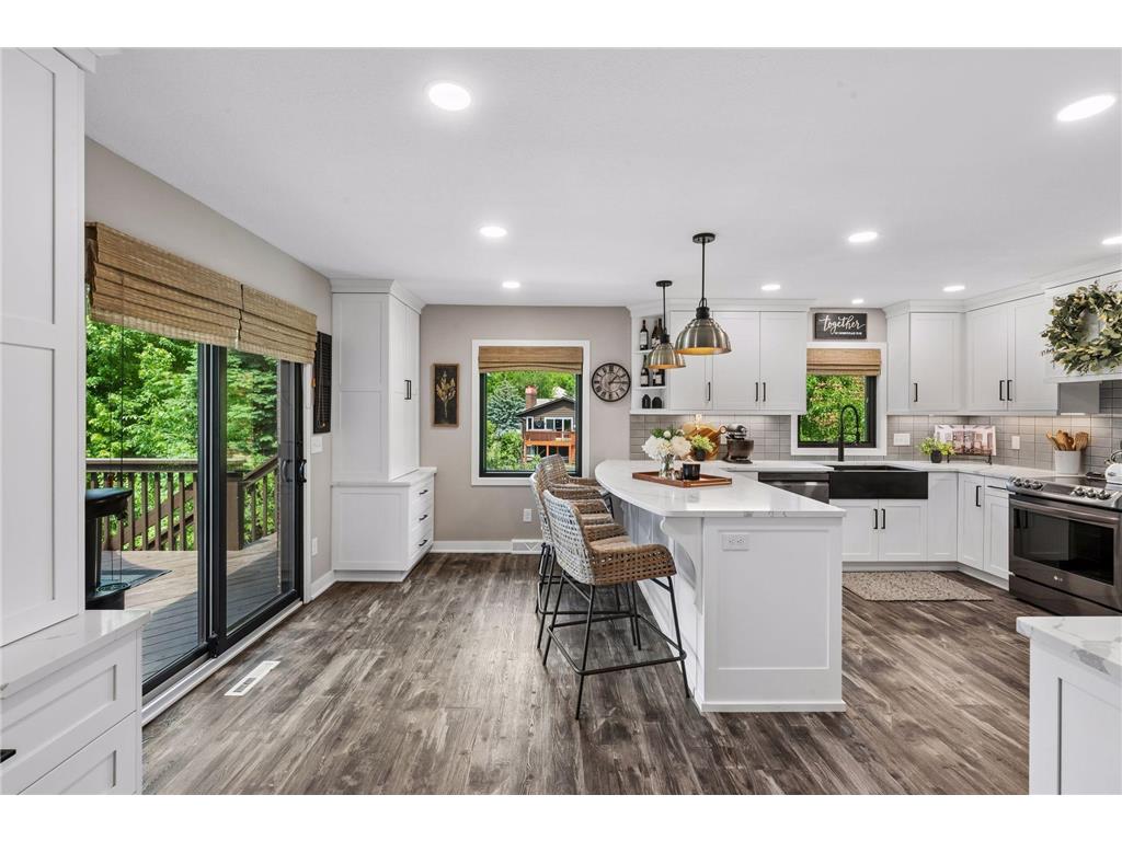 15600 Logarto Lane Burnsville MN 55306 - Crystal 7037012 image31