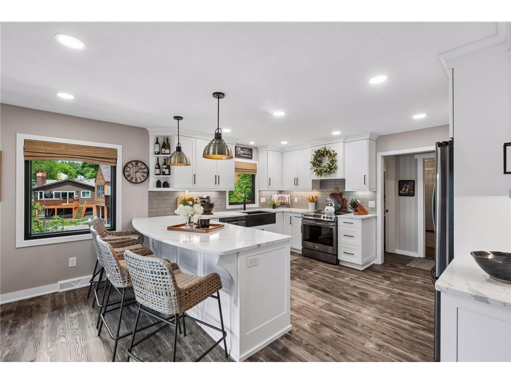 15600 Logarto Lane Burnsville MN 55306 - Crystal 7037012 image32