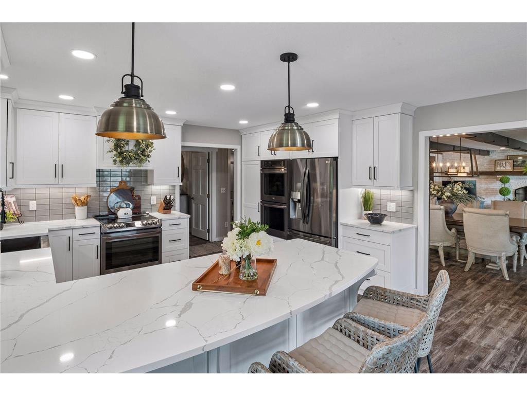 15600 Logarto Lane Burnsville MN 55306 - Crystal 7037012 image37