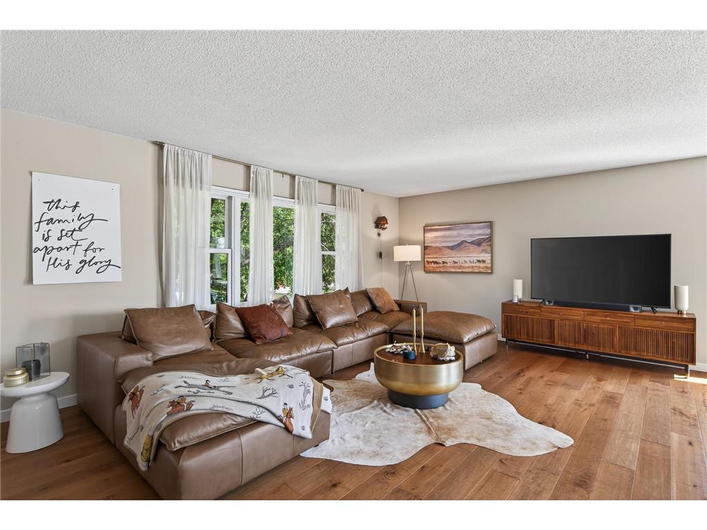 15601 Highland Avenue NW Prior Lake MN 55372 - Upper Prior 7098513 image10