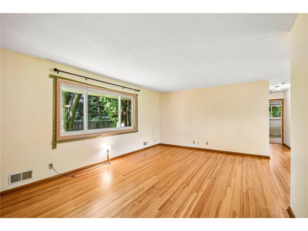15606 Minnetonka Boulevard Minnetonka MN 55345 7101499 image4