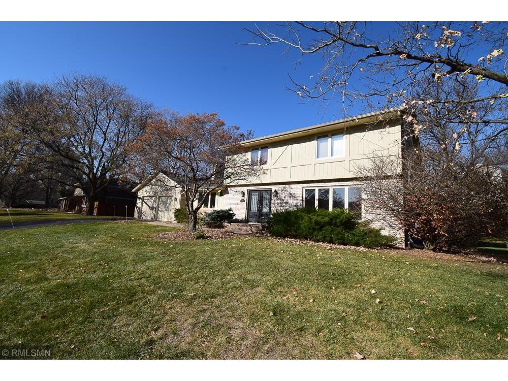 15608 Dawn Drive, MN 55345 MLS 5731227 Edina Realty