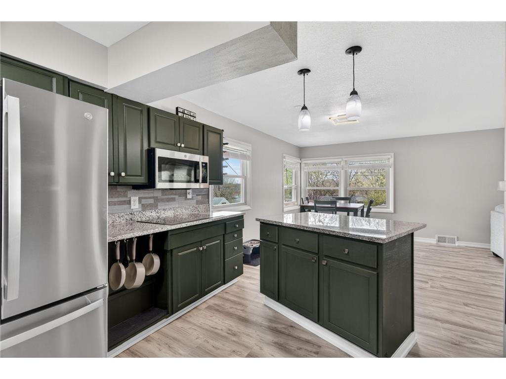 1561 11th Avenue NE Rochester MN 55906 7061537 image11