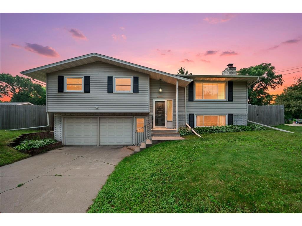 1561 15th Terrace NW New Brighton MN 55112 7109449 image1