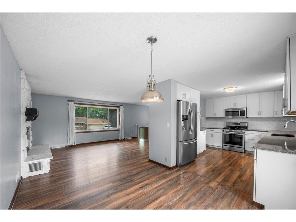 1561 15th Terrace NW New Brighton MN 55112 7109449 image3
