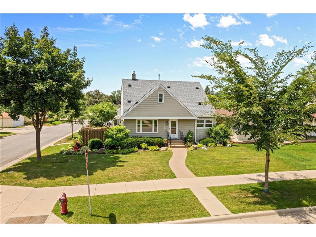 1561 Chamber Street Saint Paul MN 55106 7103966 image1