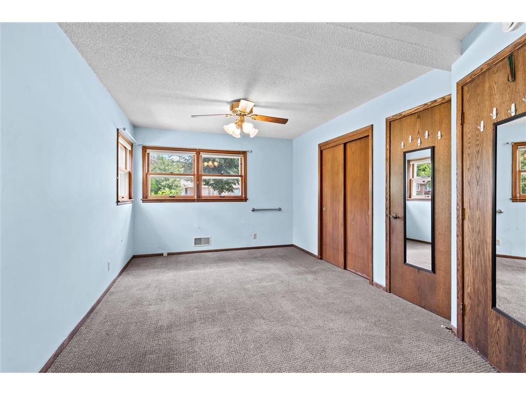 1561 Chamber Street Saint Paul MN 55106 7103966 image16